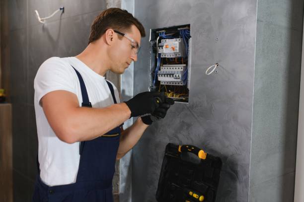 Best Affordable Emergency Electrician  in Sibley, IA